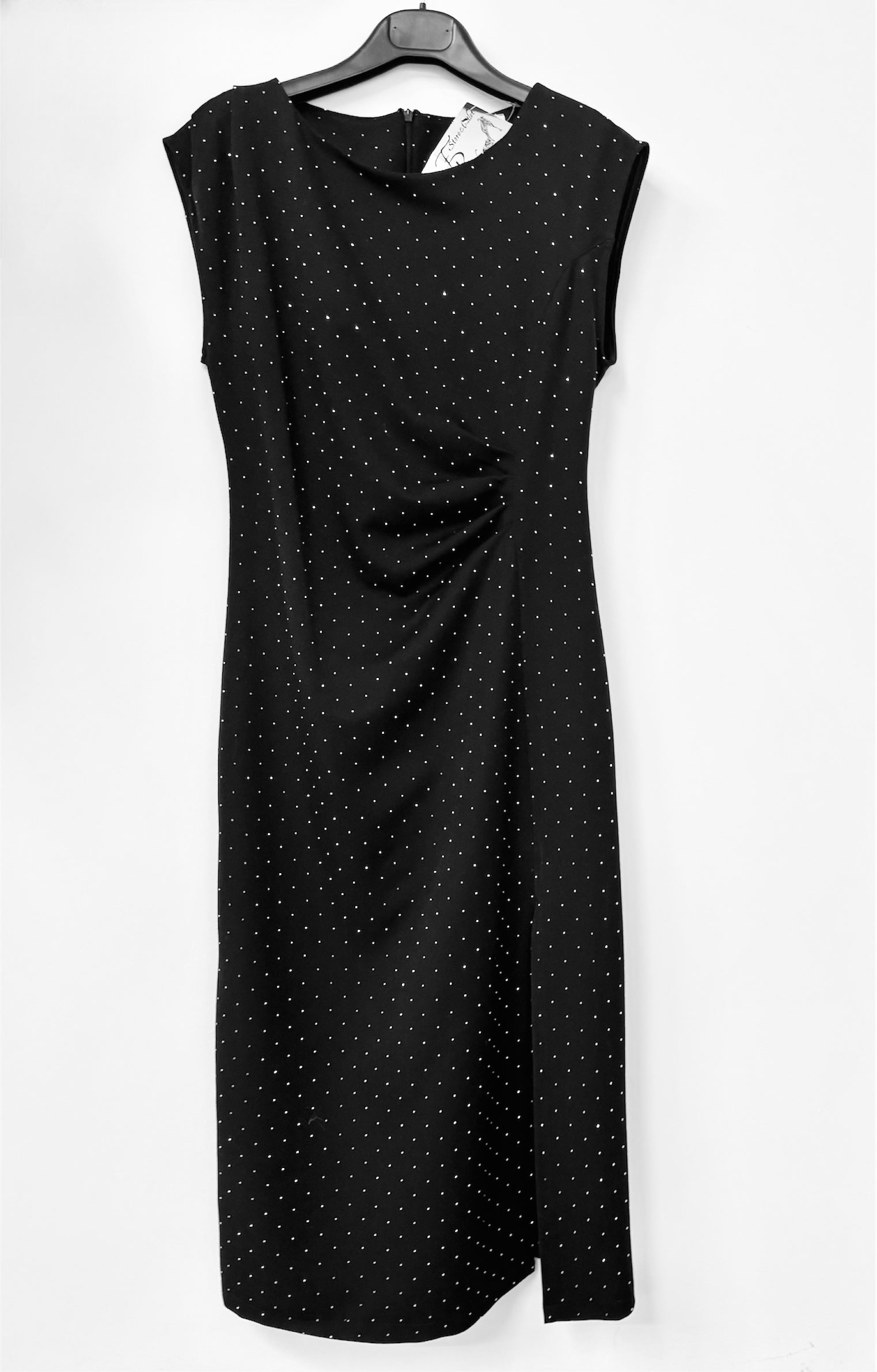 ABITO ELEGANTE