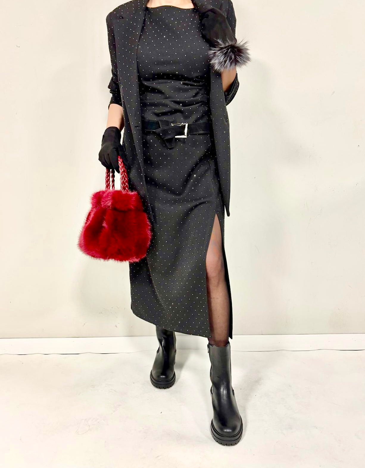 ABITO ELEGANTE